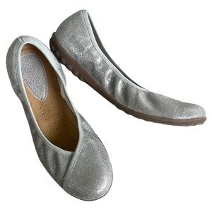 EUC Romika Leather Flats Silver Size 9 - 9.5